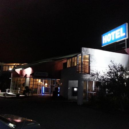 Hotel La Cle Saint-André-de-Sangonis Zewnętrze zdjęcie