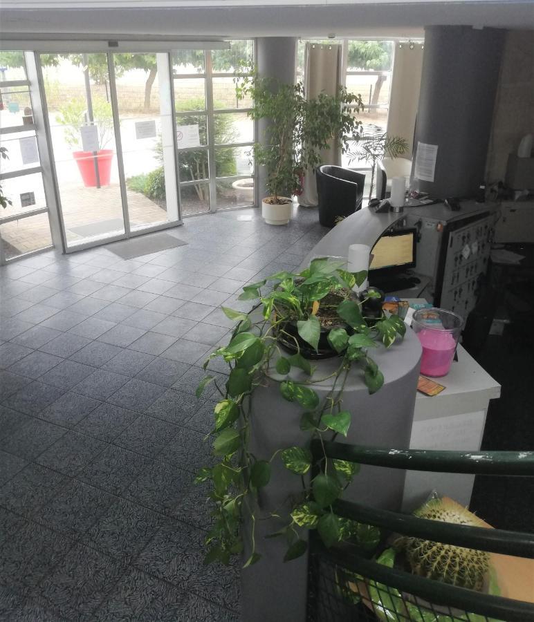 Hotel La Cle Saint-André-de-Sangonis Zewnętrze zdjęcie