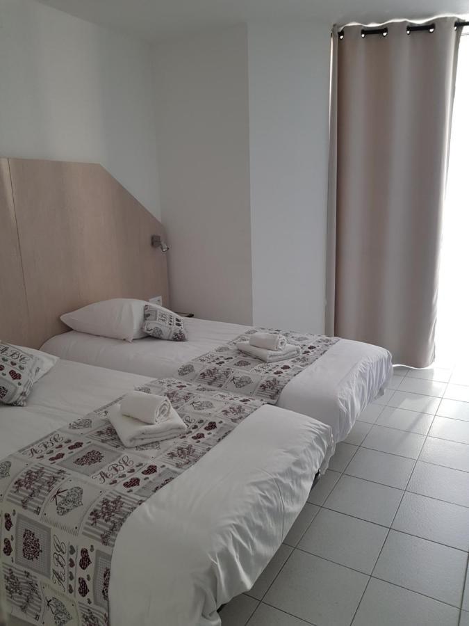 Hotel La Cle Saint-André-de-Sangonis Zewnętrze zdjęcie